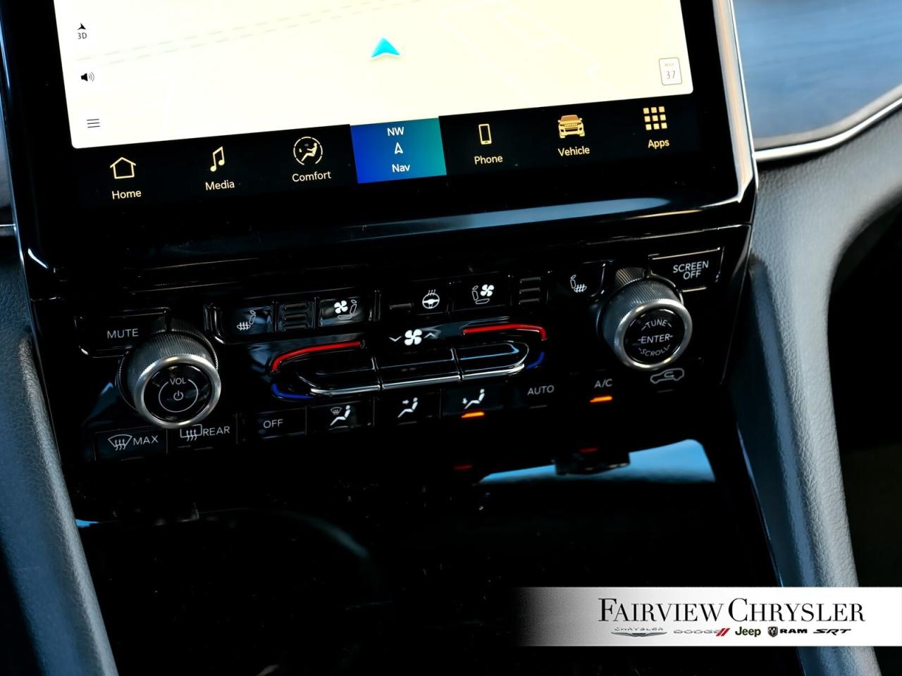 2023 Jeep Grand Cherokee L Overland PANO ROOF   BLIND SPOT   CARPLAY   AIR SU Photo