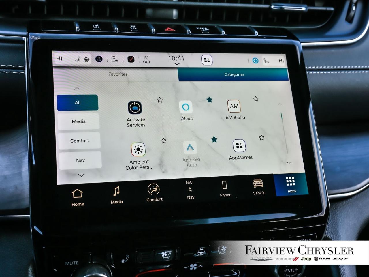 2023 Jeep Grand Cherokee L Overland PANO ROOF   BLIND SPOT   CARPLAY   AIR SU Photo