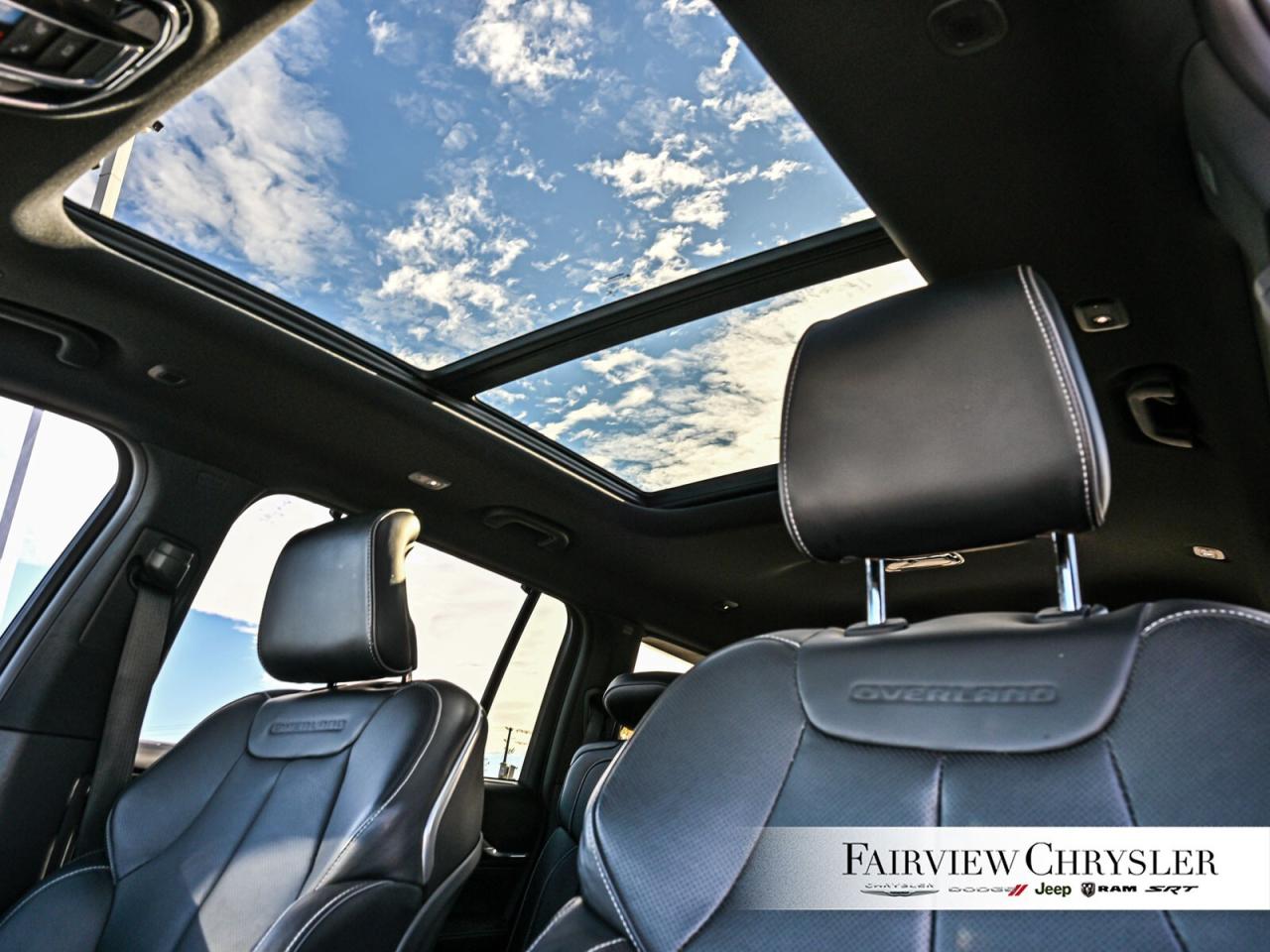 2023 Jeep Grand Cherokee L Overland PANO ROOF   BLIND SPOT   CARPLAY   AIR SU Photo