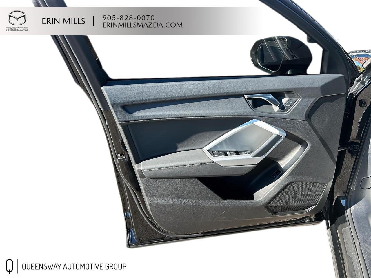 2023 Audi Q3 45 Komfort quattro quattro Photo