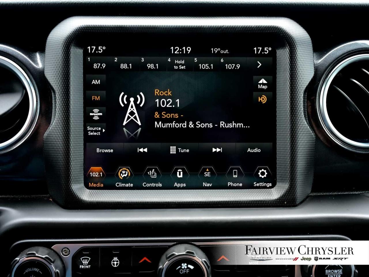 2023 Jeep Wrangler Sahara LEATHER   HEATED SEATS   TRAILER TOW   LED Photo