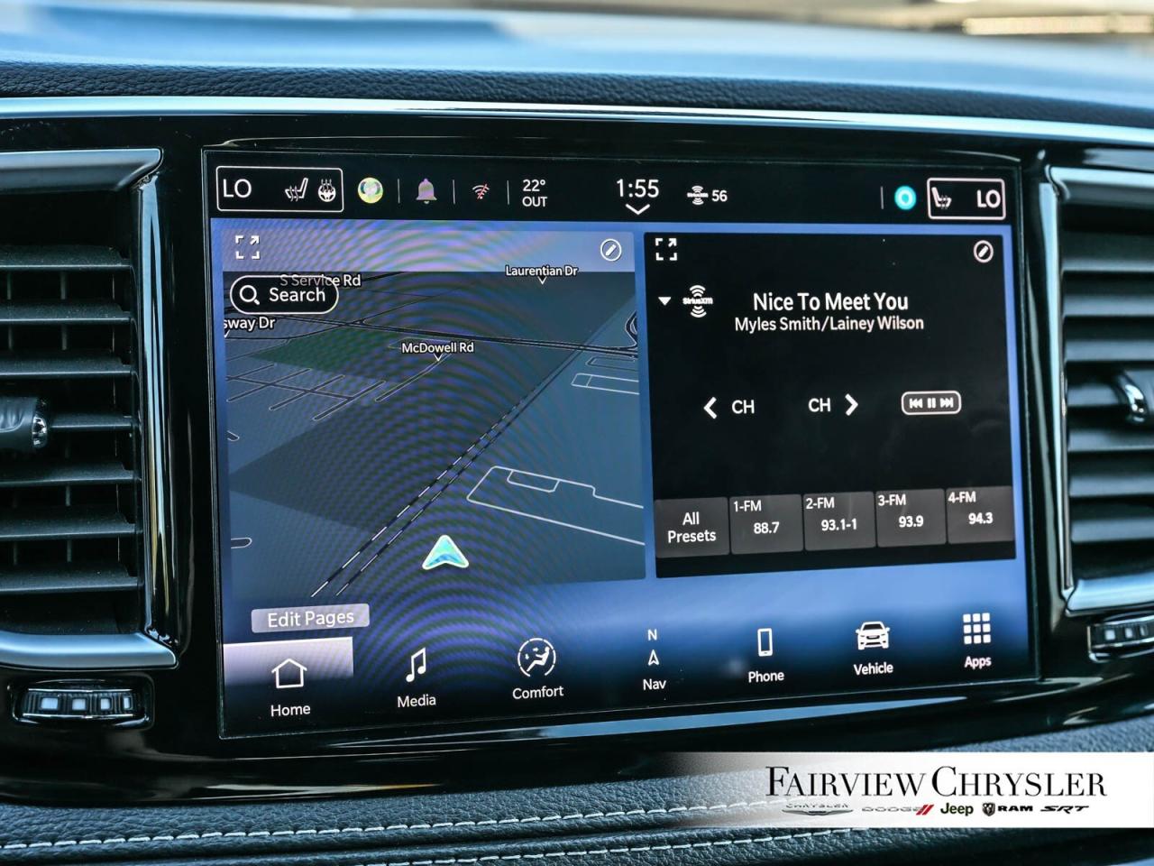 2024 Chrysler Pacifica Limited   S APPEARANCE   PANO ROOF   LEATHER   NAV Photo