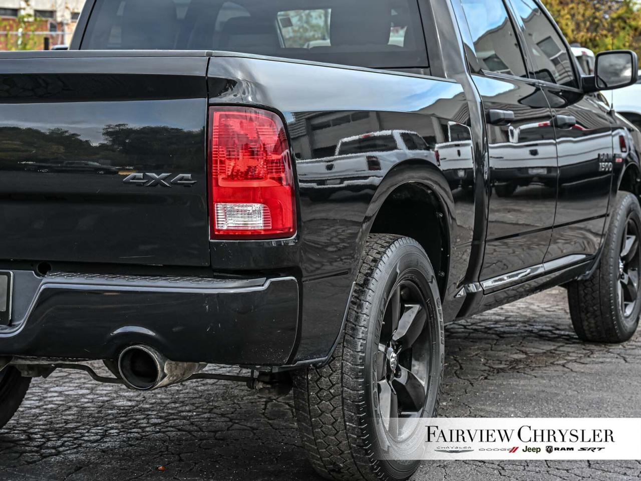 2018 RAM 1500 ST BLACK EXPRESS   BACK UP   20 RIMS   BLUETOOTH Photo