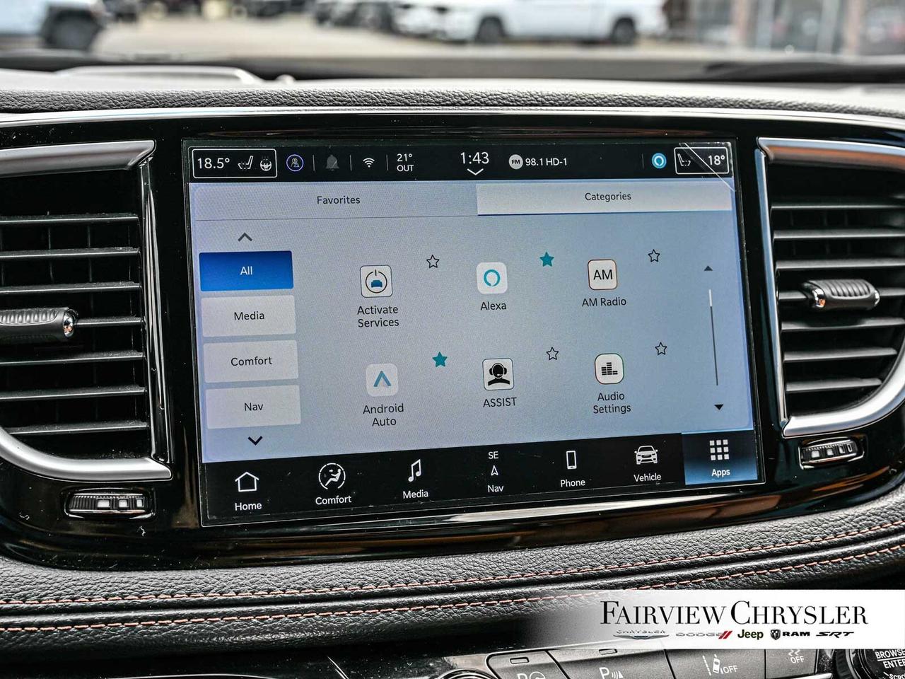 2024 Chrysler Pacifica Hybrid Pinnacle PANO ROOF   BLURAY   DVD   BLIND SPOT   C Photo