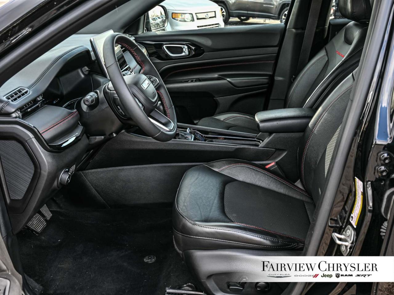 2023 Jeep Compass Trailhawk PANO ROOF   ALPINE SOUND   NAV   10.1 TO Photo