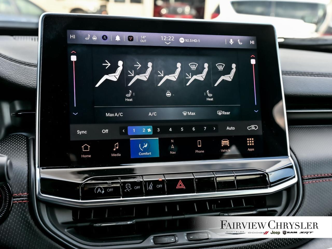 2023 Jeep Compass Trailhawk PANO ROOF   ALPINE SOUND   NAV   10.1 TO Photo