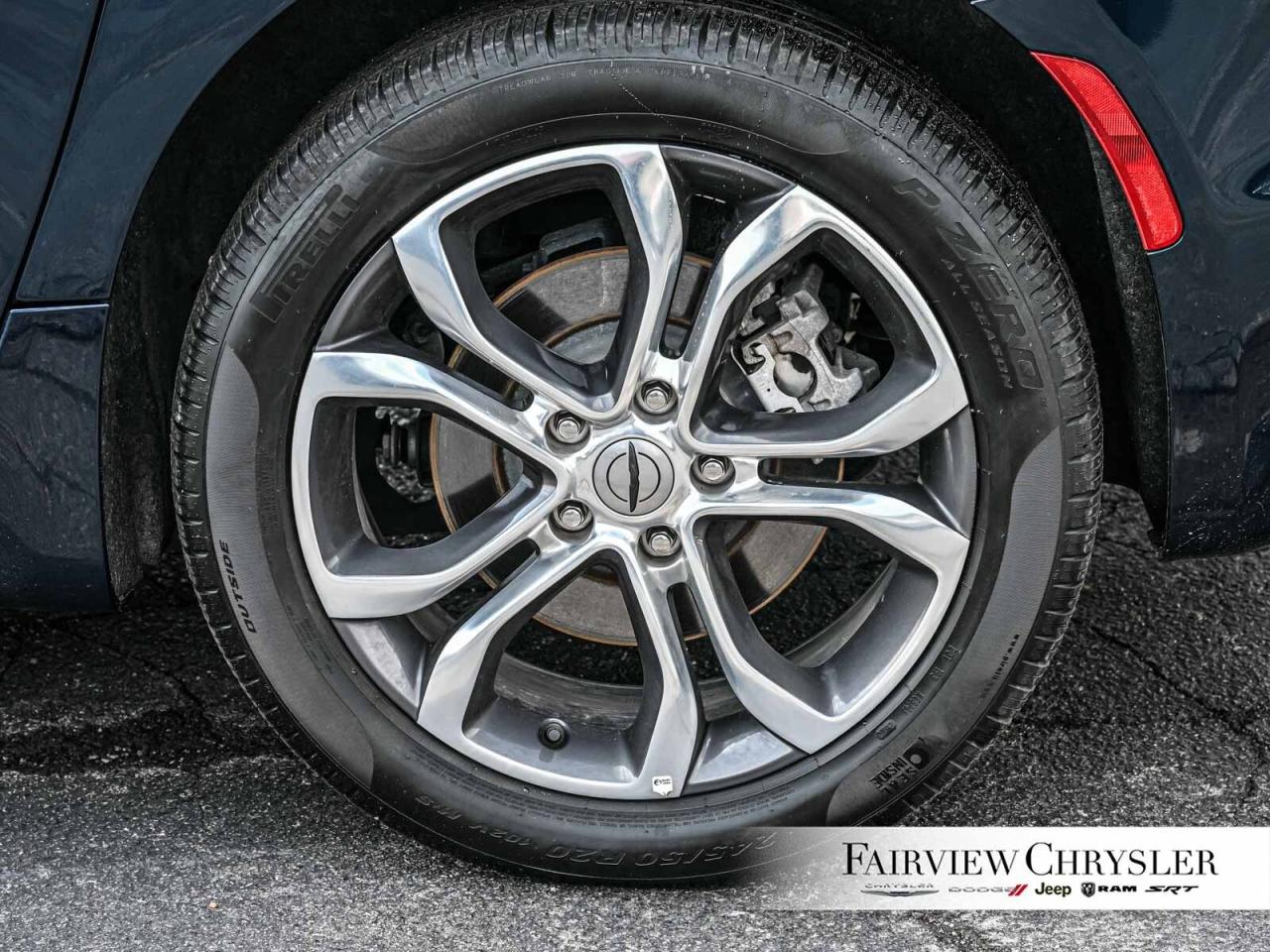 2024 Chrysler Pacifica Pinnacle DVD   PWR DOORS   REMOTE START   CARPLAY Photo