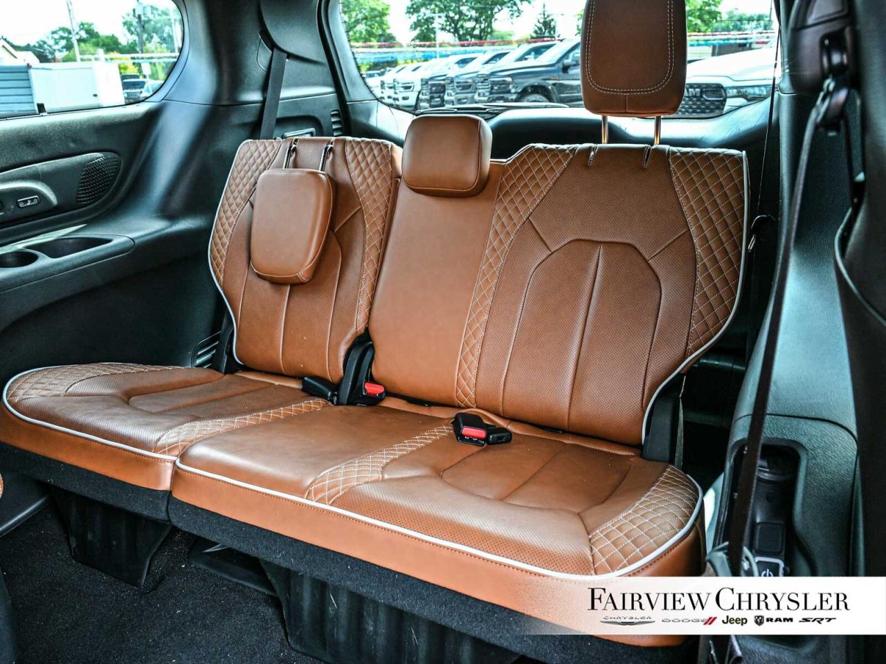 2024 Chrysler Pacifica Pinnacle DVD   PWR DOORS   REMOTE START   CARPLAY Photo