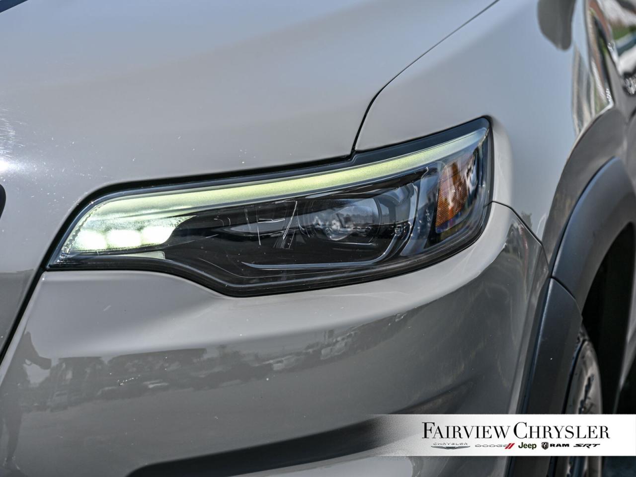 2022 Jeep Cherokee Sport  X   BLIND SPOT   LANE KEEP   CARPLAY   BACK Photo