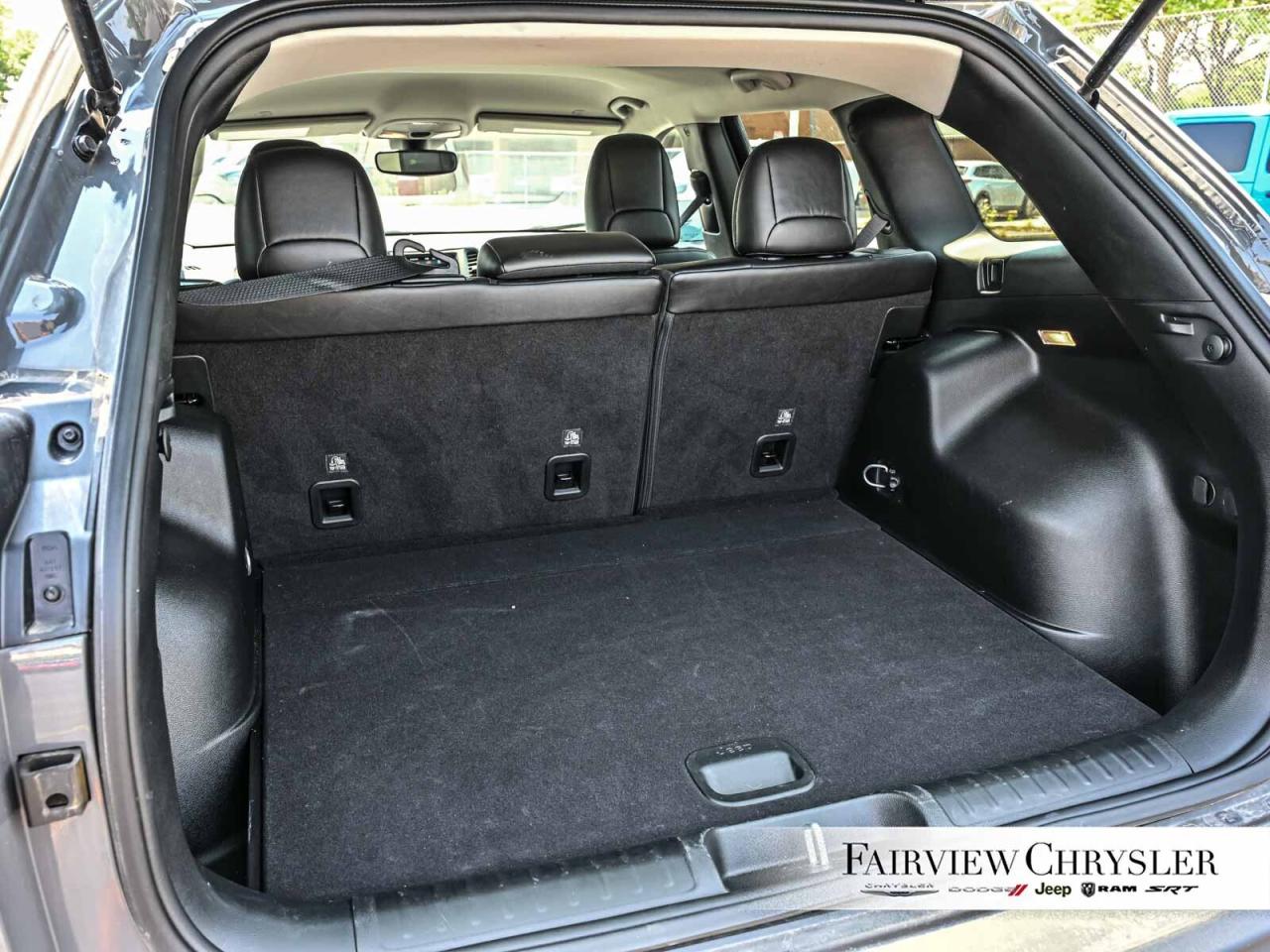 2022 Jeep Cherokee Sport  X   BLIND SPOT   LANE KEEP   CARPLAY   BACK Photo