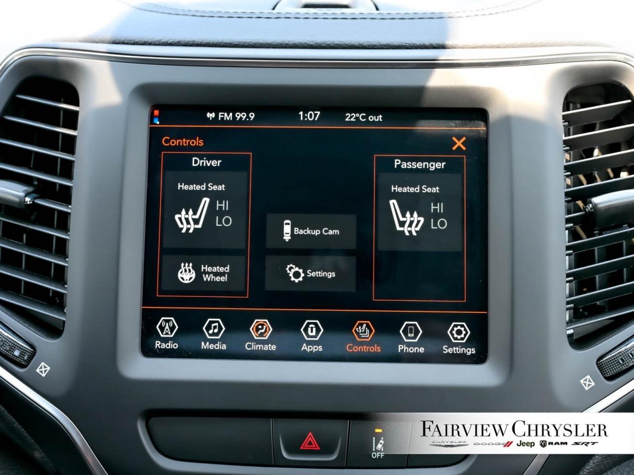 2022 Jeep Cherokee Sport  X   BLIND SPOT   LANE KEEP   CARPLAY   BACK Photo