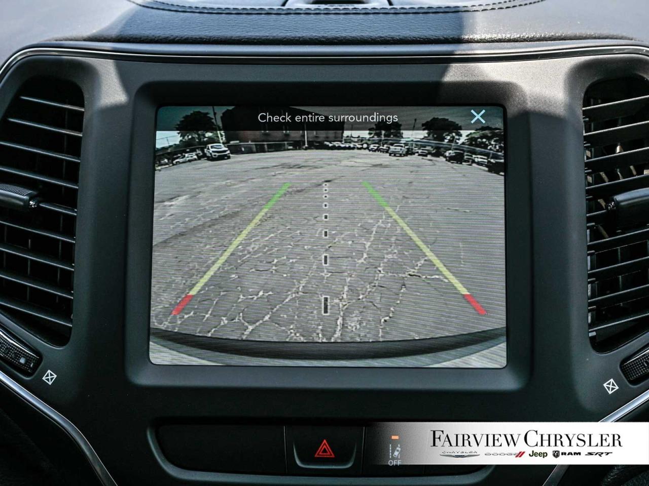 2022 Jeep Cherokee Sport  X   BLIND SPOT   LANE KEEP   CARPLAY   BACK Photo