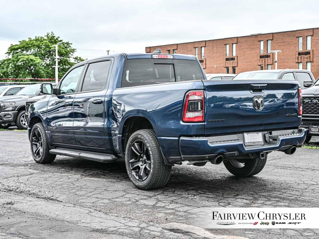 2023 RAM 1500 Sport HEATED/ COOLED SEATS   REMOTE START   SPORT Photo3