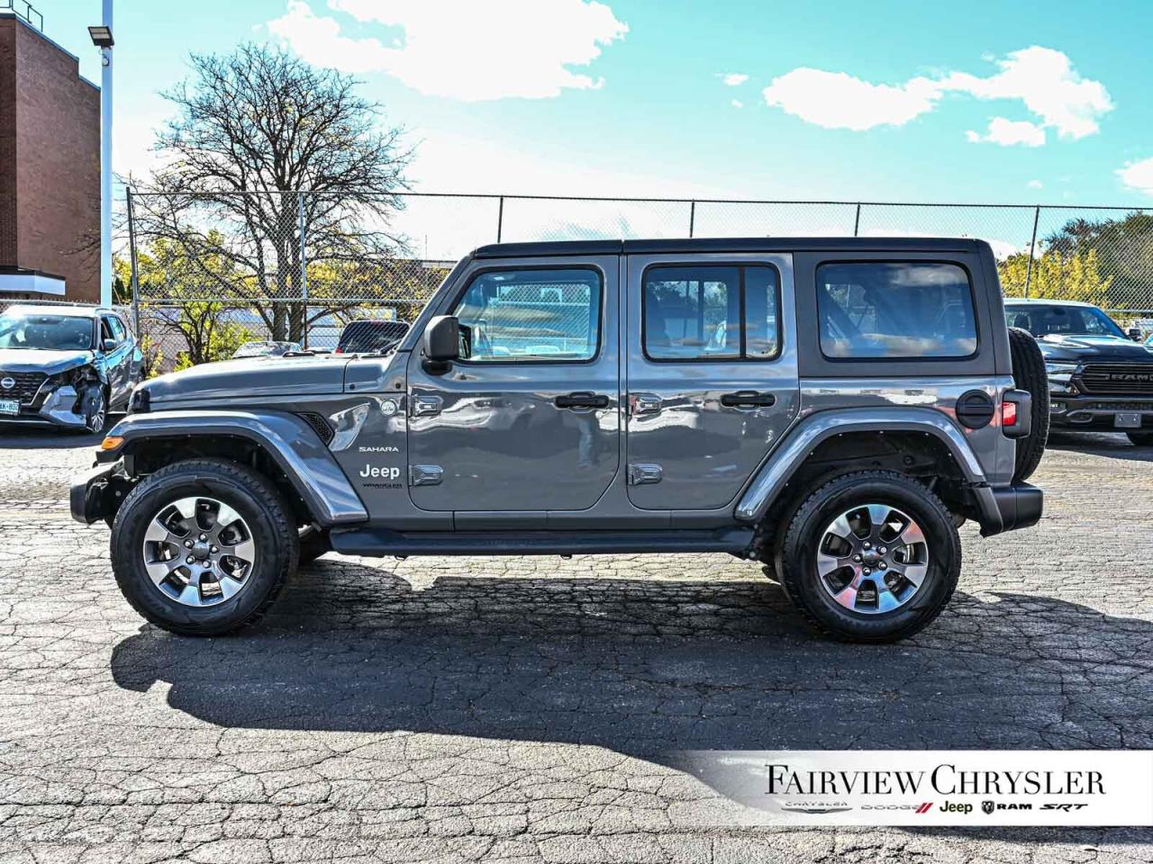 2021 Jeep WRANGLER UNLIMITED Sahara HEATED SEATS   CARPLAY   HEATED STEERING WH Photo2