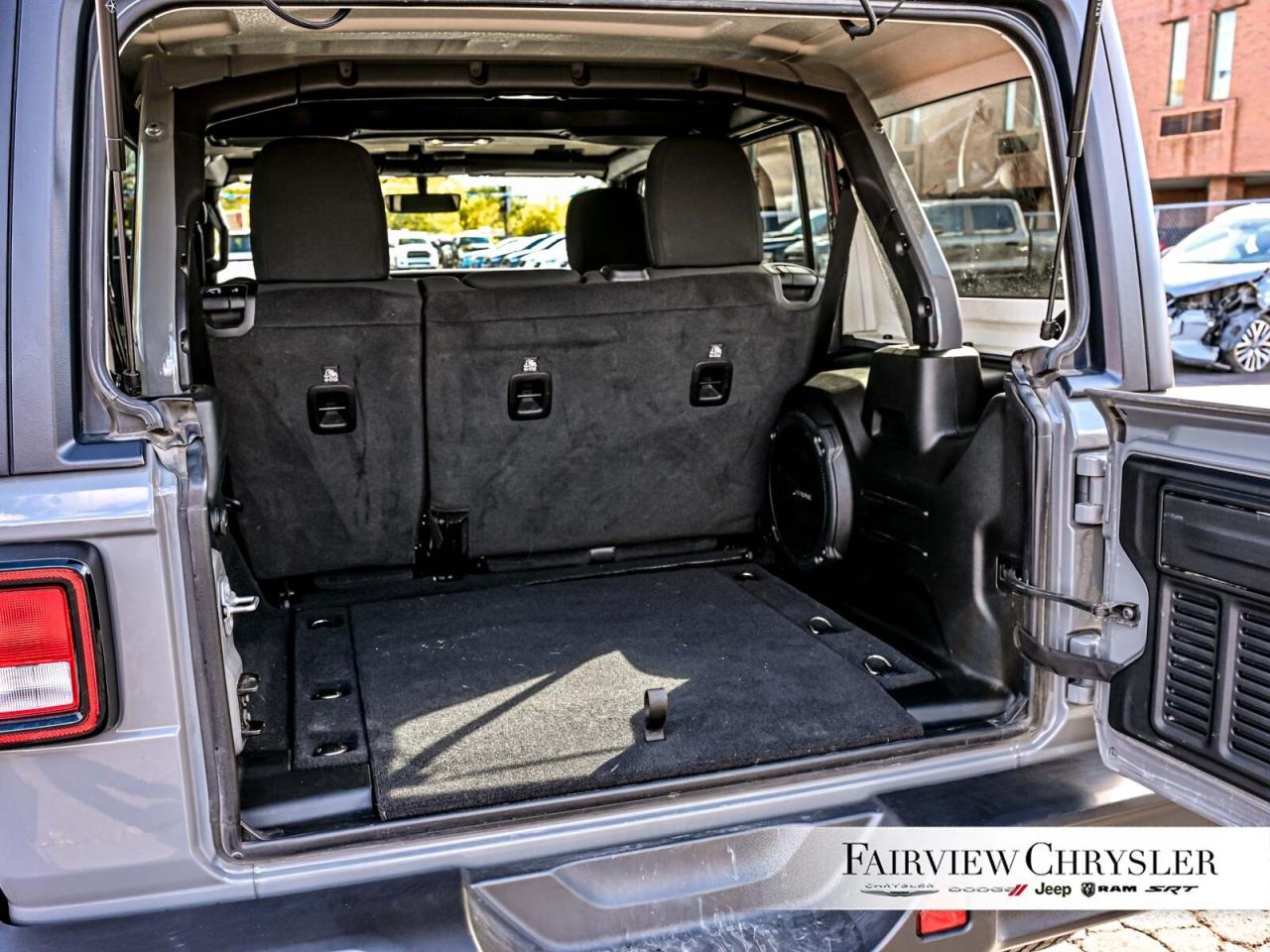 2021 Jeep WRANGLER UNLIMITED Sahara HEATED SEATS   CARPLAY   HEATED STEERING WH Photo