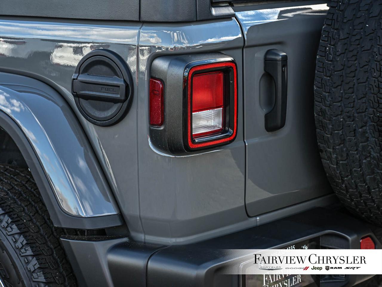 2021 Jeep WRANGLER UNLIMITED Sahara HEATED SEATS   REMOTE START   CARPLAY   DUA Photo