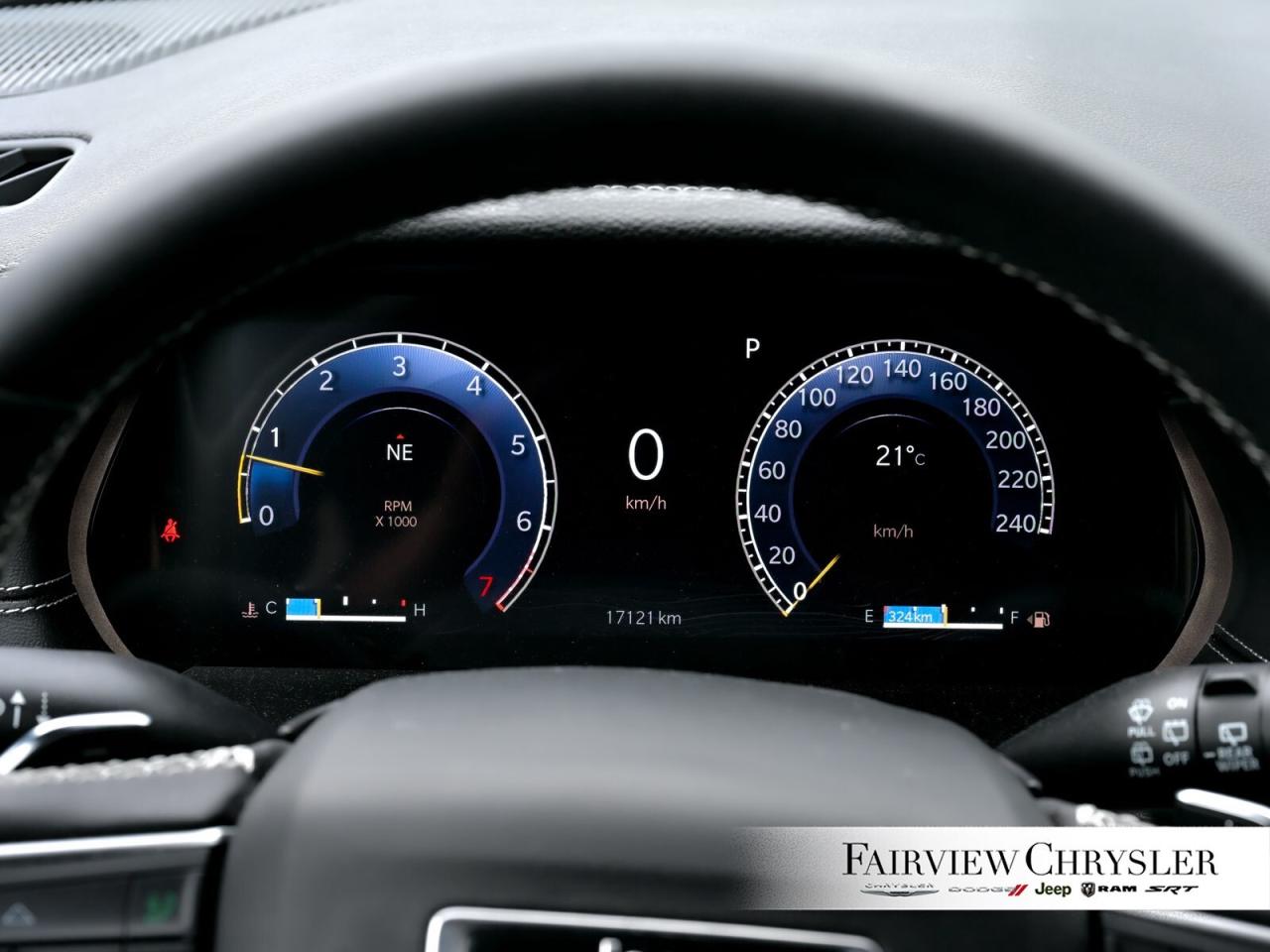 2024 Jeep Grand Cherokee Limited PANO ROOF   LEATHER   NAV   HEATED & COOLE Photo