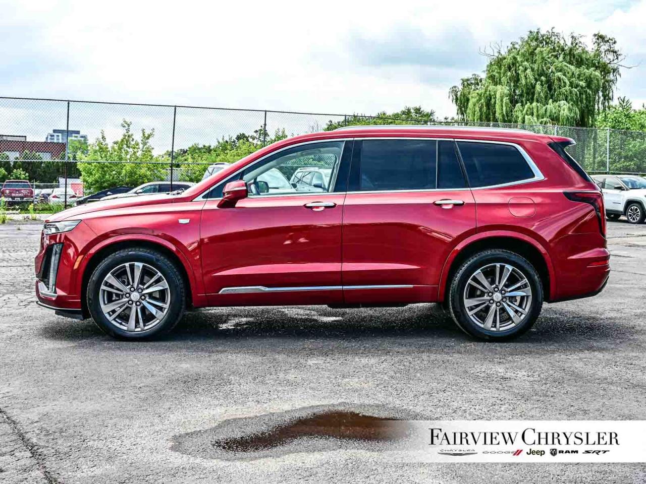 2021 Cadillac XT6 Premium Luxury 6 PASS   SUNROOF   LEATHER   NAV Photo