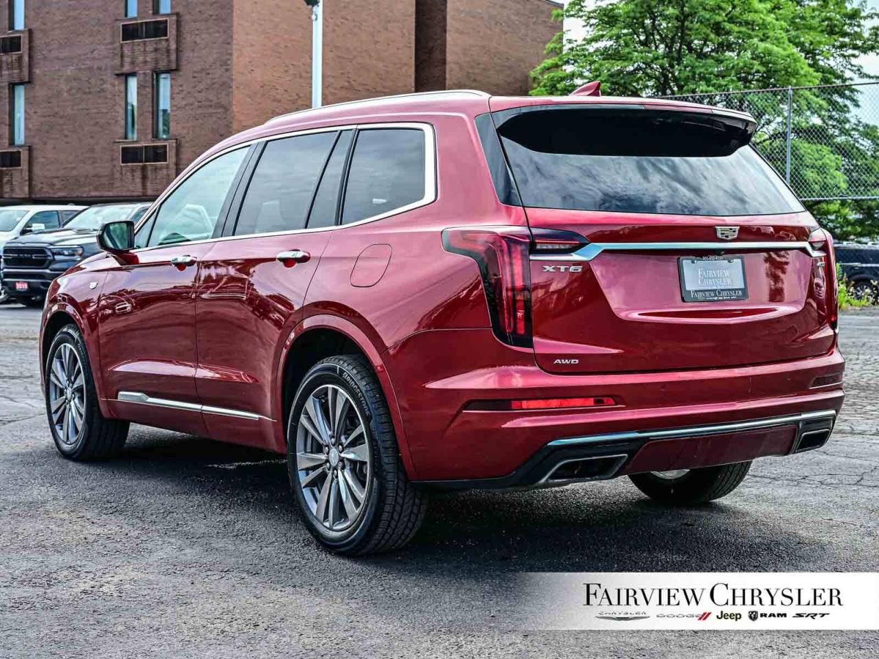 2021 Cadillac XT6 Premium Luxury 6 PASS   SUNROOF   LEATHER   NAV Photo