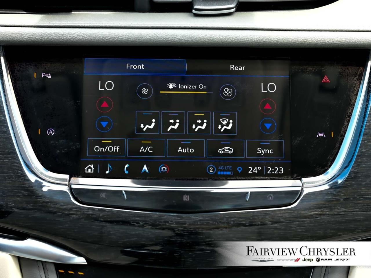 2021 Cadillac XT6 Premium Luxury 6 PASS   SUNROOF   LEATHER   NAV Photo