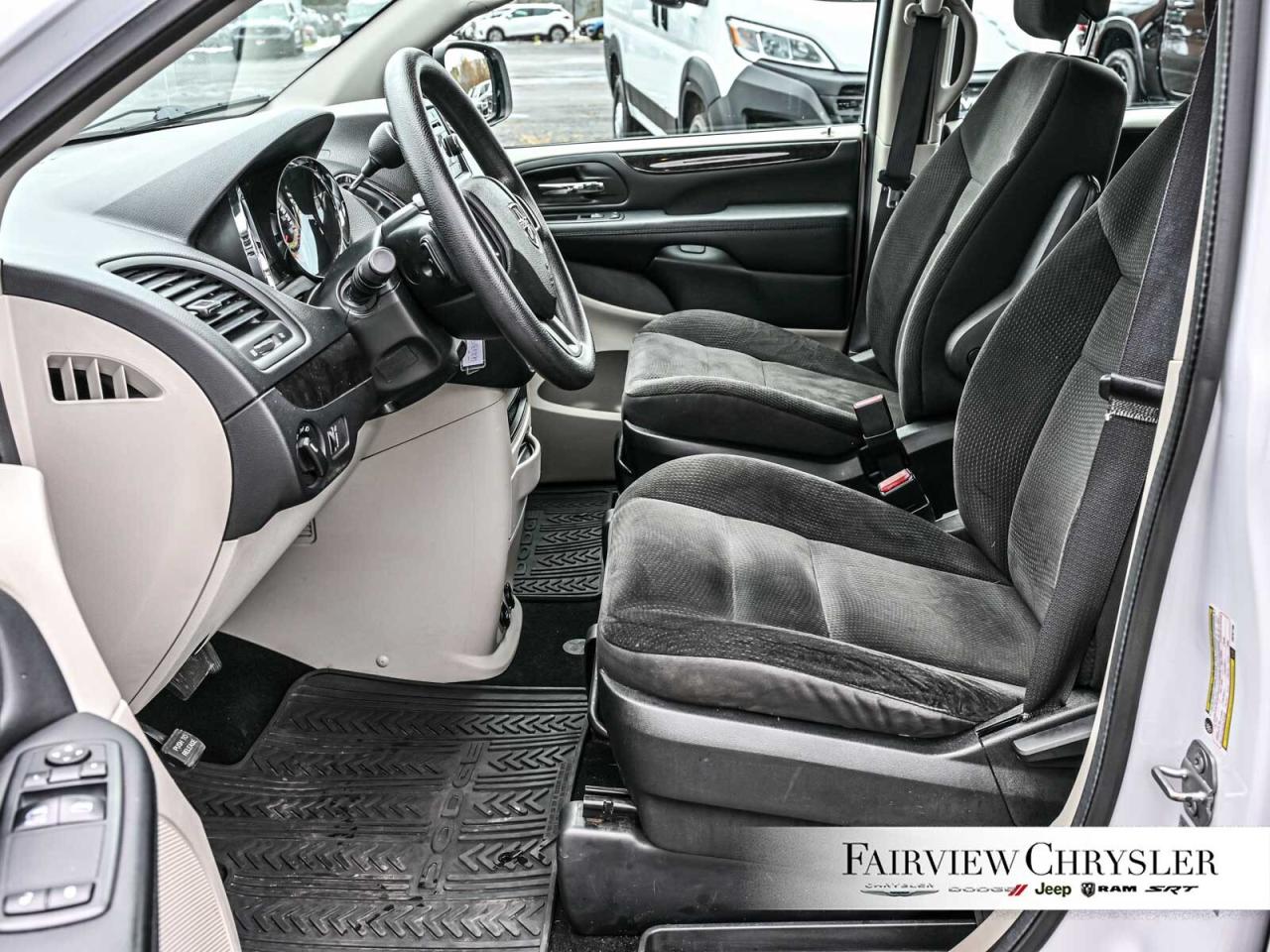 2017 Dodge Grand Caravan CVP/SXT 3RD ROW STO N GO   FULLY CERTIFIED   AM/FM Photo