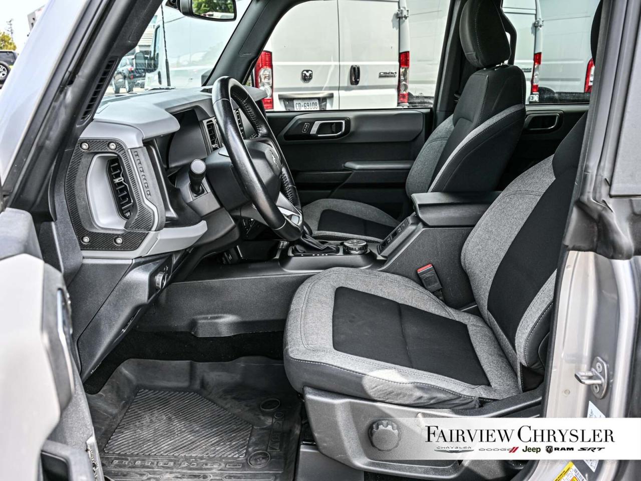 2022 Ford Bronco Big Bend HEATED SEATS   CARPLAY   REMOTE START   F Photo