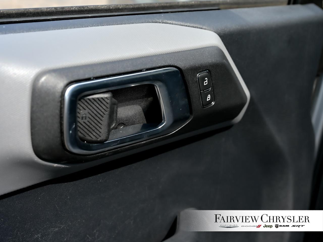 2022 Ford Bronco Big Bend HEATED SEATS   CARPLAY   REMOTE START   F Photo