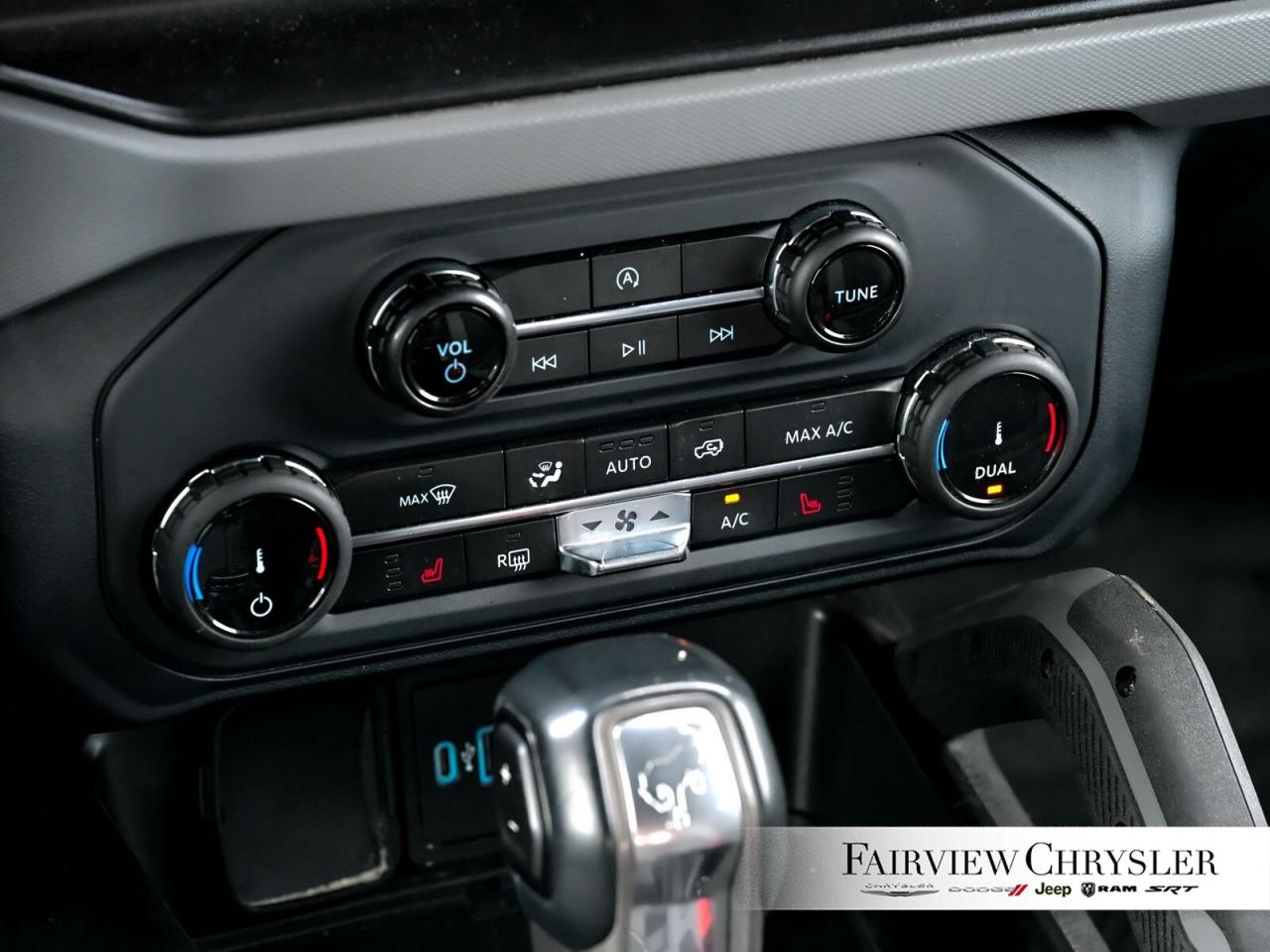 2022 Ford Bronco Big Bend HEATED SEATS   CARPLAY   REMOTE START   F Photo