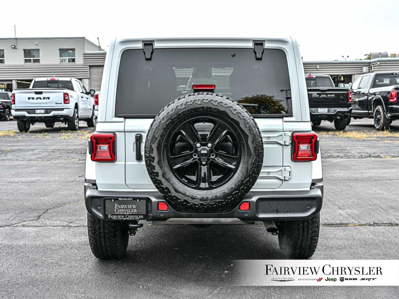 2023 Jeep Wrangler Sahara HEATED SEATS   LEATHER   BLIND SPOT   SAFET Photo