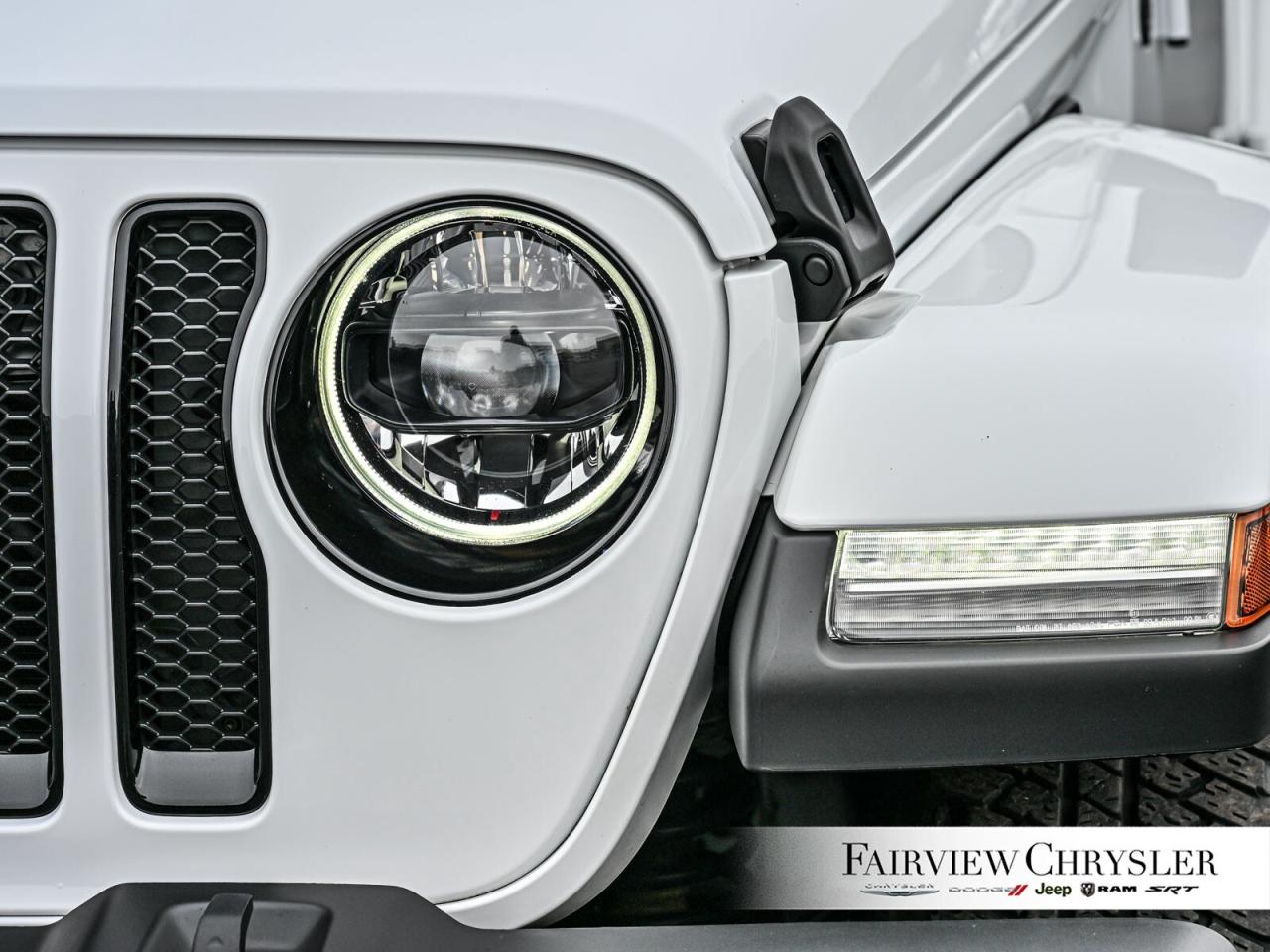 2023 Jeep Wrangler Sahara HEATED SEATS   LEATHER   BLIND SPOT   SAFET Photo