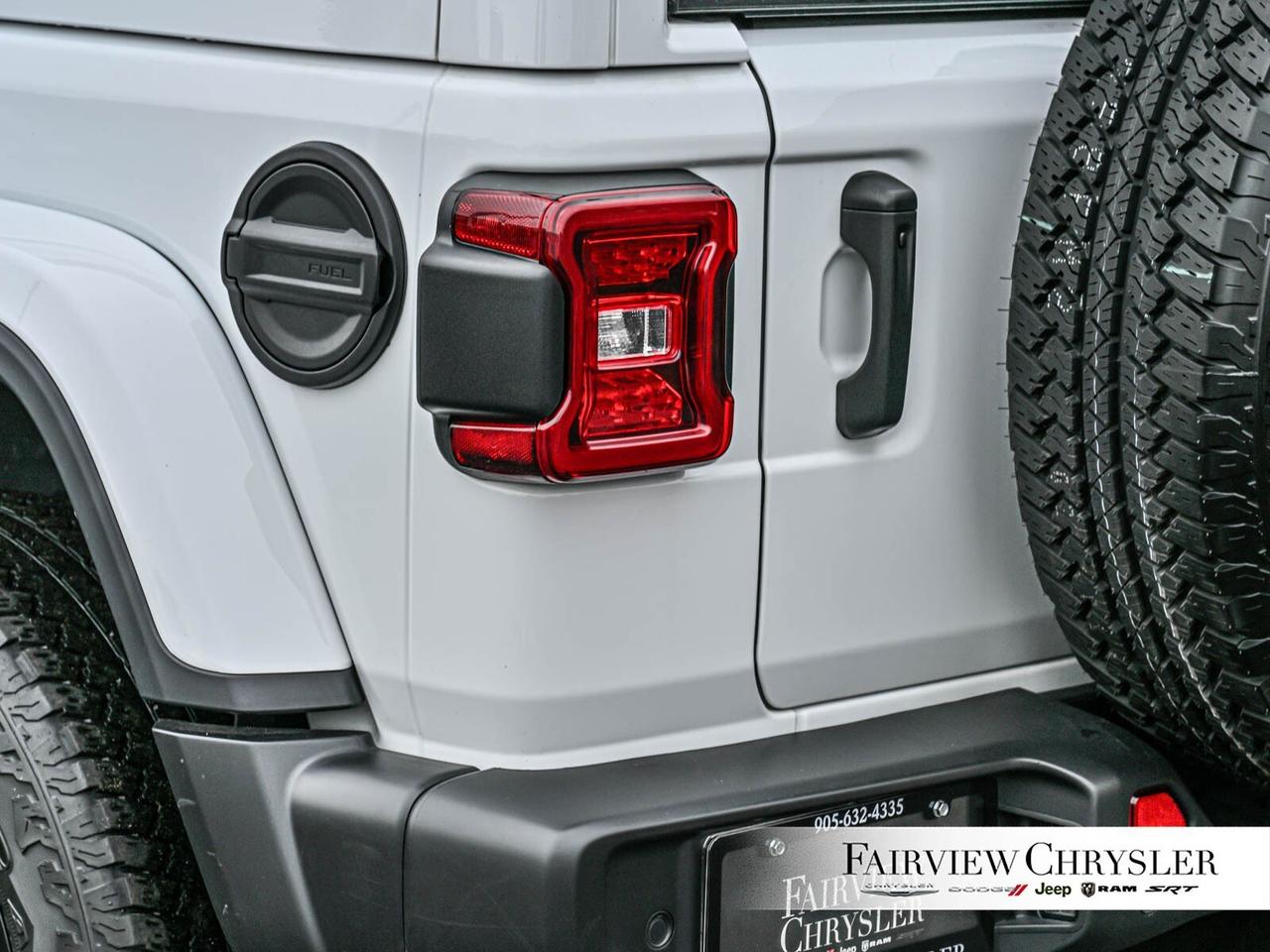 2023 Jeep Wrangler Sahara HEATED SEATS   LEATHER   BLIND SPOT   SAFET Photo