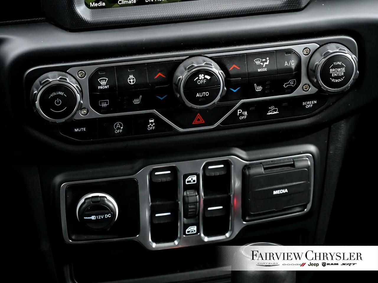 2023 Jeep Wrangler Sahara HEATED SEATS   LEATHER   BLIND SPOT   SAFET Photo