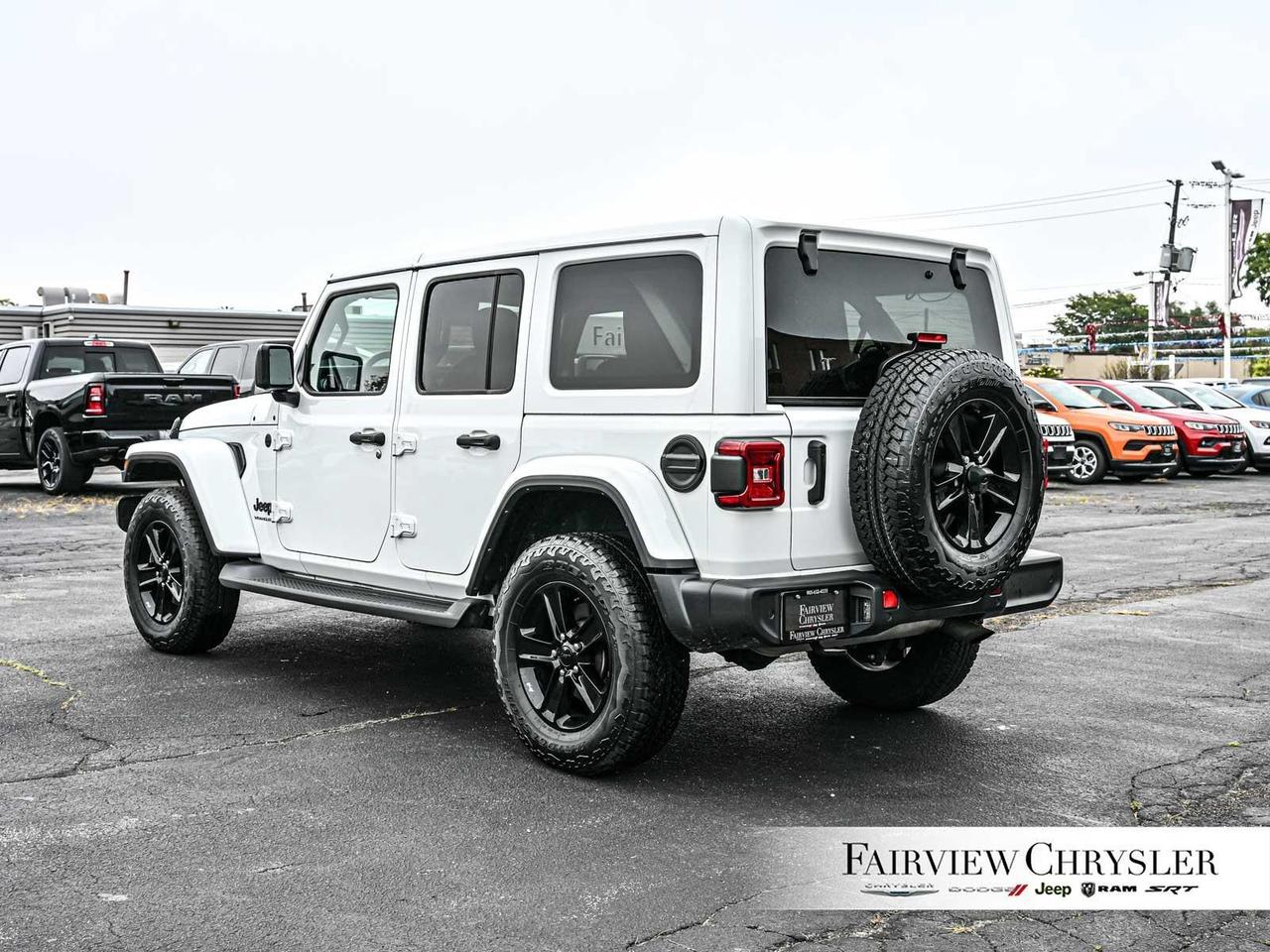2023 Jeep Wrangler Sahara HEATED SEATS   LEATHER   BLIND SPOT   SAFET Photo3