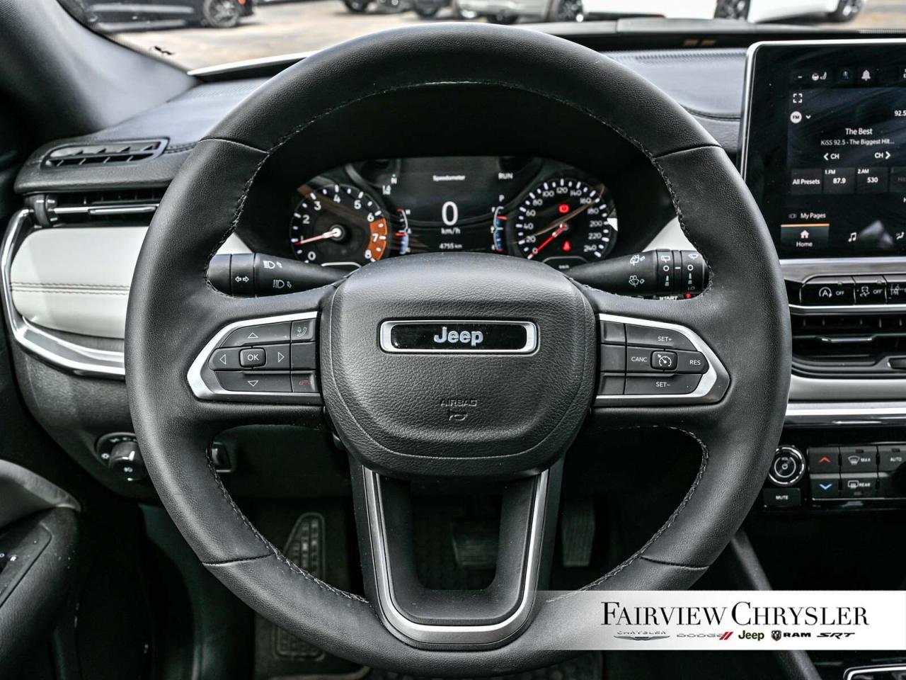 2024 Jeep Compass Limited 4X4   BLIND SPOT   CARPLAY   HEATED SEATS Photo