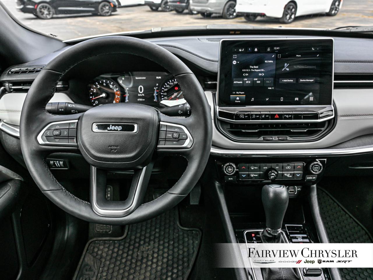 2024 Jeep Compass Limited 4X4   BLIND SPOT   CARPLAY   HEATED SEATS Photo