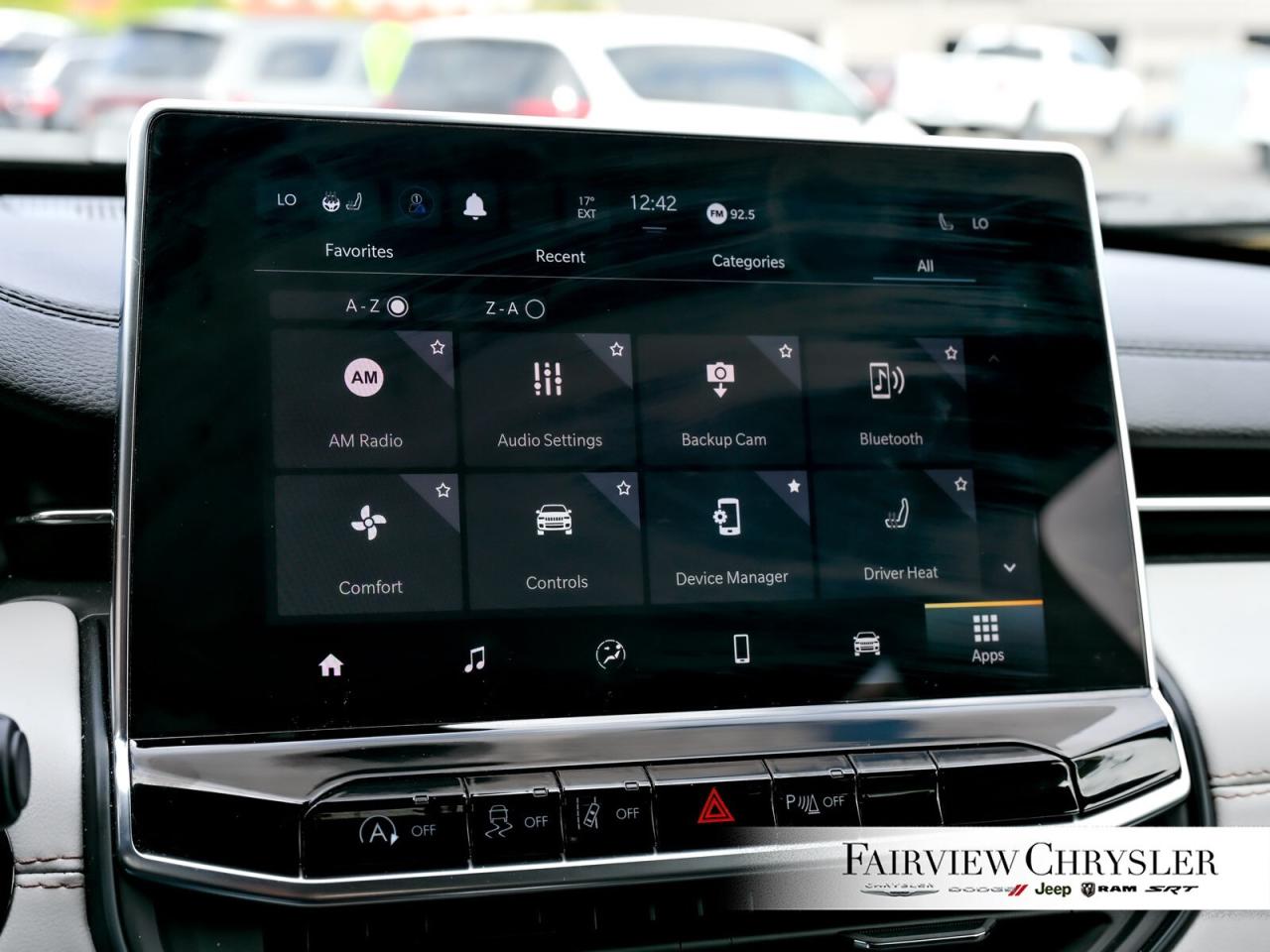 2024 Jeep Compass Limited 4X4   BLIND SPOT   CARPLAY   HEATED SEATS Photo