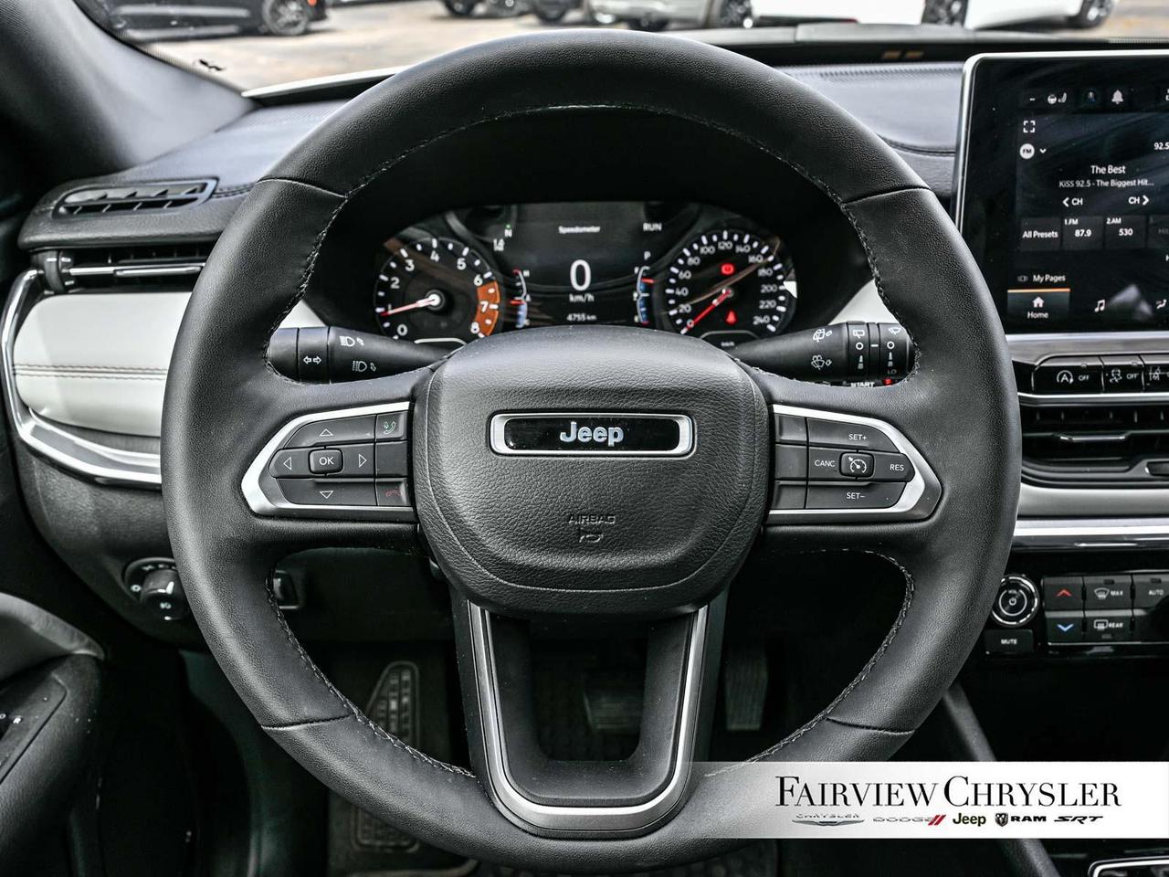 2024 Jeep Compass Limited 4X4   BLIND SPOT   CARPLAY   HEATED SEATS Photo