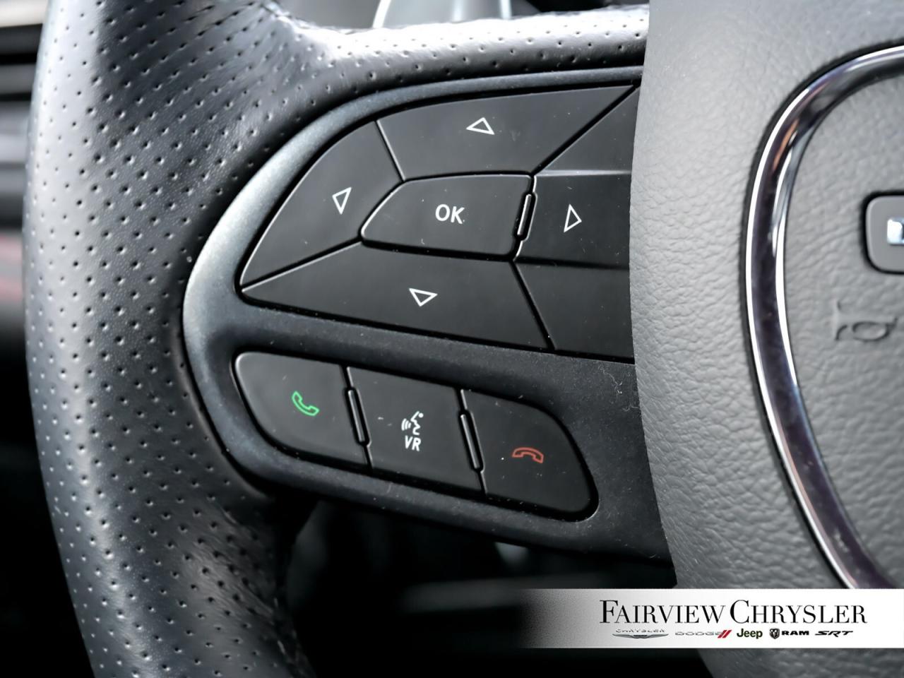 2025 Dodge Durango R/T SUNROOF   NAV   LEAHTER   BLIND SPOT   TOW PKG Photo