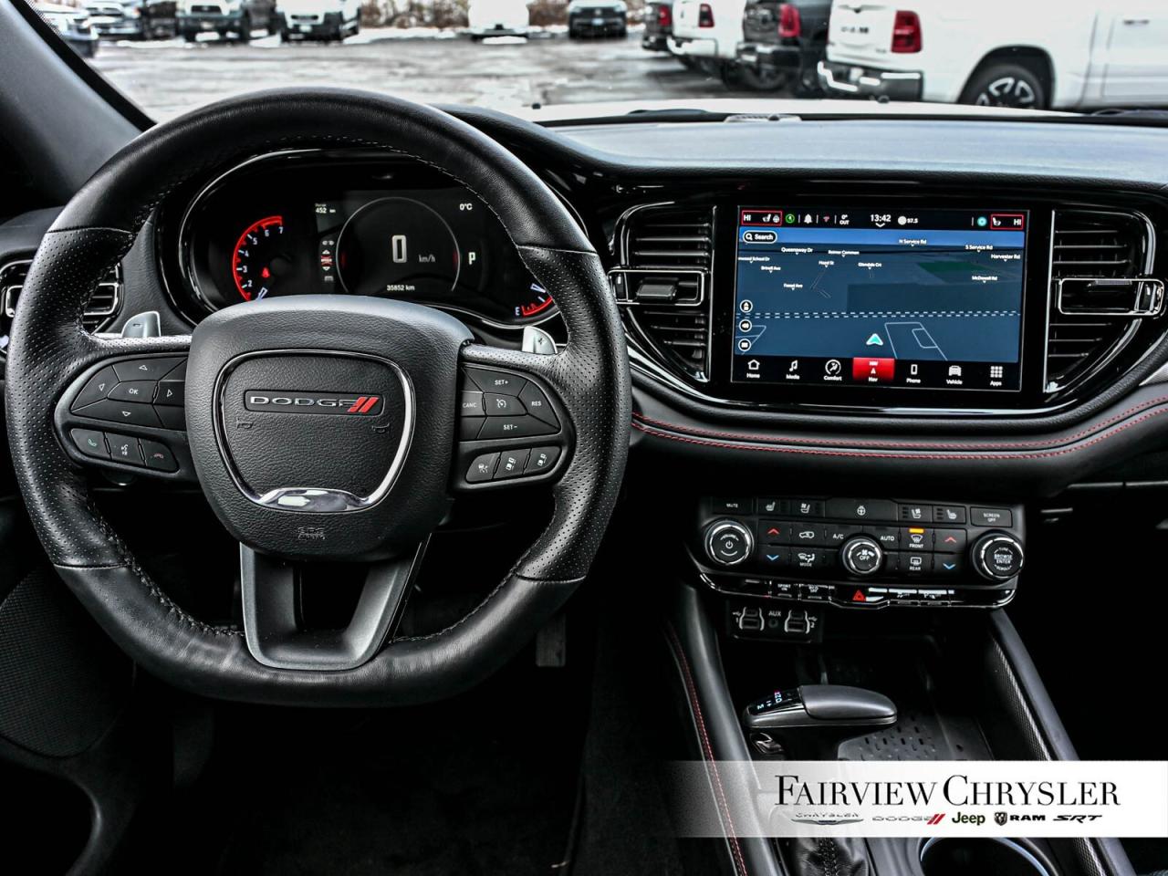 2025 Dodge Durango R/T SUNROOF   NAV   LEAHTER   BLIND SPOT   TOW PKG Photo