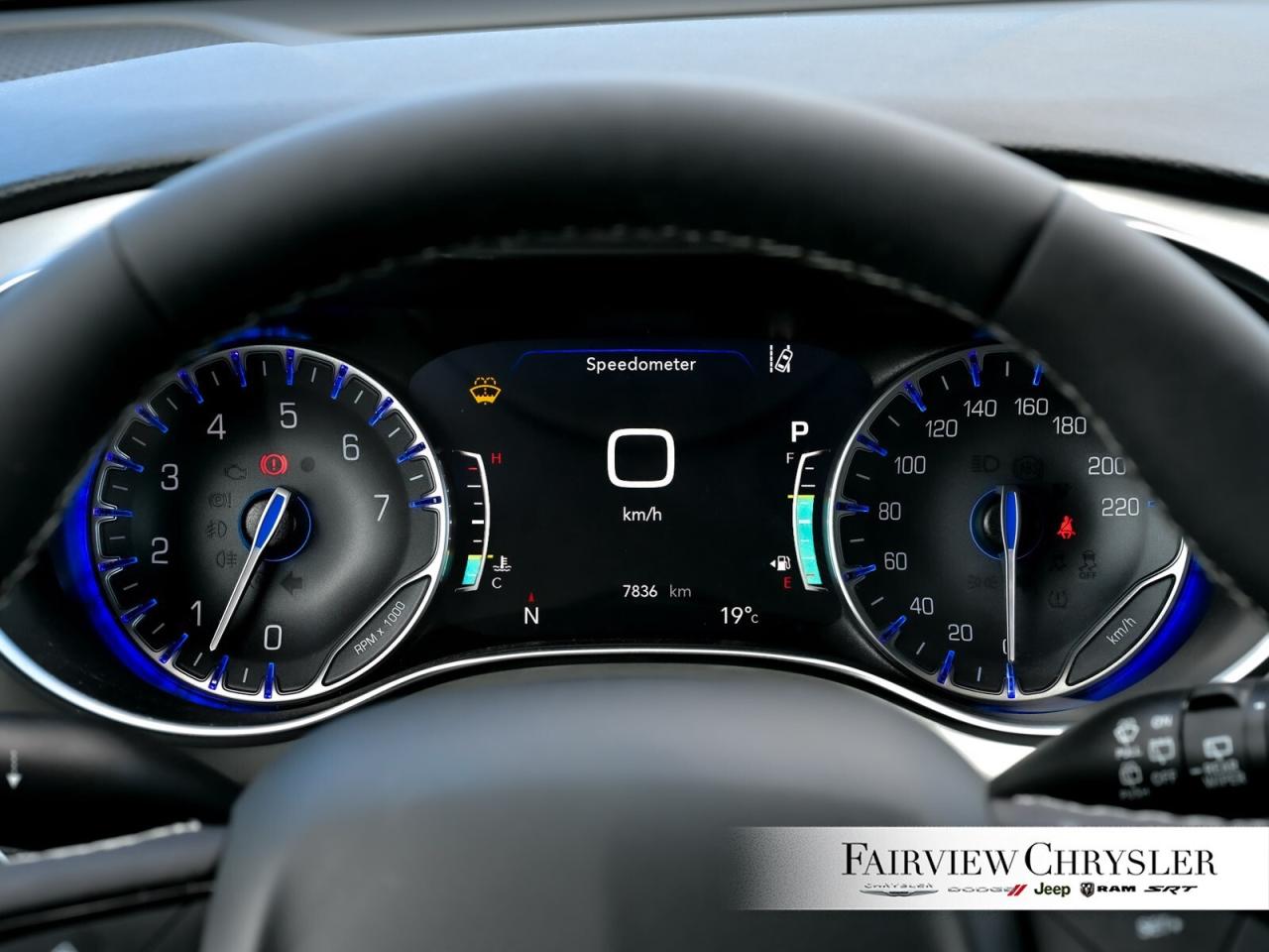 2024 Chrysler Pacifica Limited   S APPEARANCE   BLIND SPOT   PANO ROOF Photo