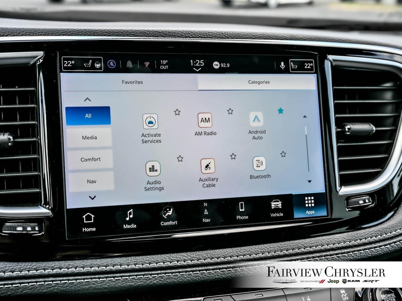 2024 Chrysler Pacifica Limited   S APPEARANCE   BLIND SPOT   PANO ROOF Photo