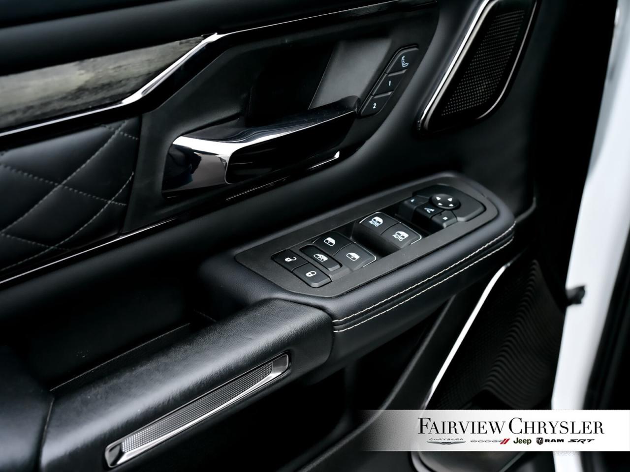 2025 RAM 1500 Limited RAM BOX   DRIVER ASSIST   MULTI FUCTION TA Photo