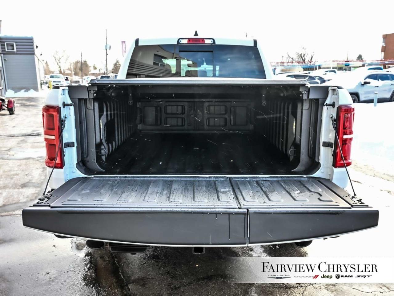 2025 RAM 1500 Limited RAM BOX   DRIVER ASSIST   MULTI FUCTION TA Photo