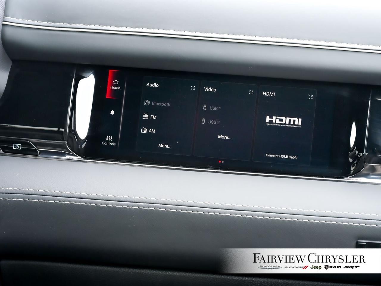 2025 RAM 1500 Limited MULTI-FUNCTION TAILGATE   TOW PACKAGE   MA Photo