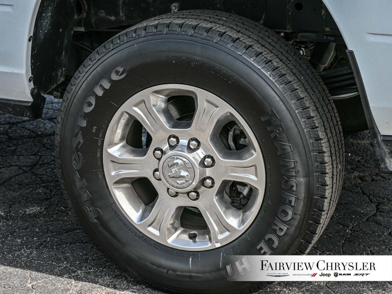 2023 RAM 3500 Big Horn HEMI   8FT BOX   NAV   CARPLAY   SPRAY IN Photo