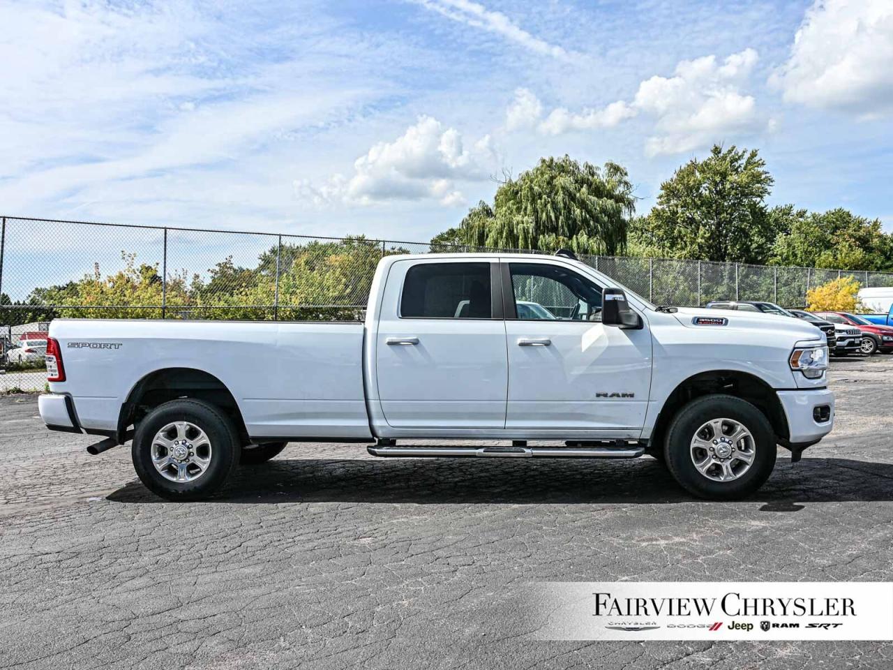 2023 RAM 3500 Big Horn HEMI   8FT BOX   NAV   CARPLAY   SPRAY IN Photo