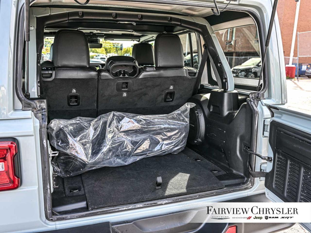 2023 Jeep Wrangler Sahara LEATHER   BLIND SPOT   CARPLAY   LED LIGHTI Photo