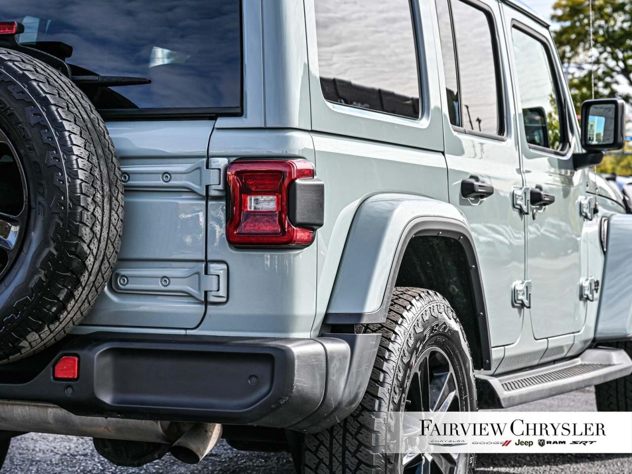 2023 Jeep Wrangler Sahara LEATHER   BLIND SPOT   CARPLAY   LED LIGHTI Photo