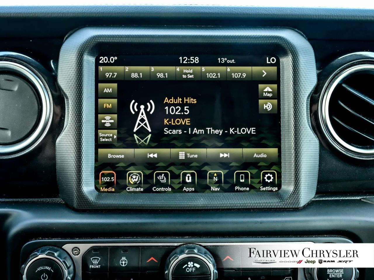 2023 Jeep Wrangler Sahara LEATHER   BLIND SPOT   CARPLAY   LED LIGHTI Photo