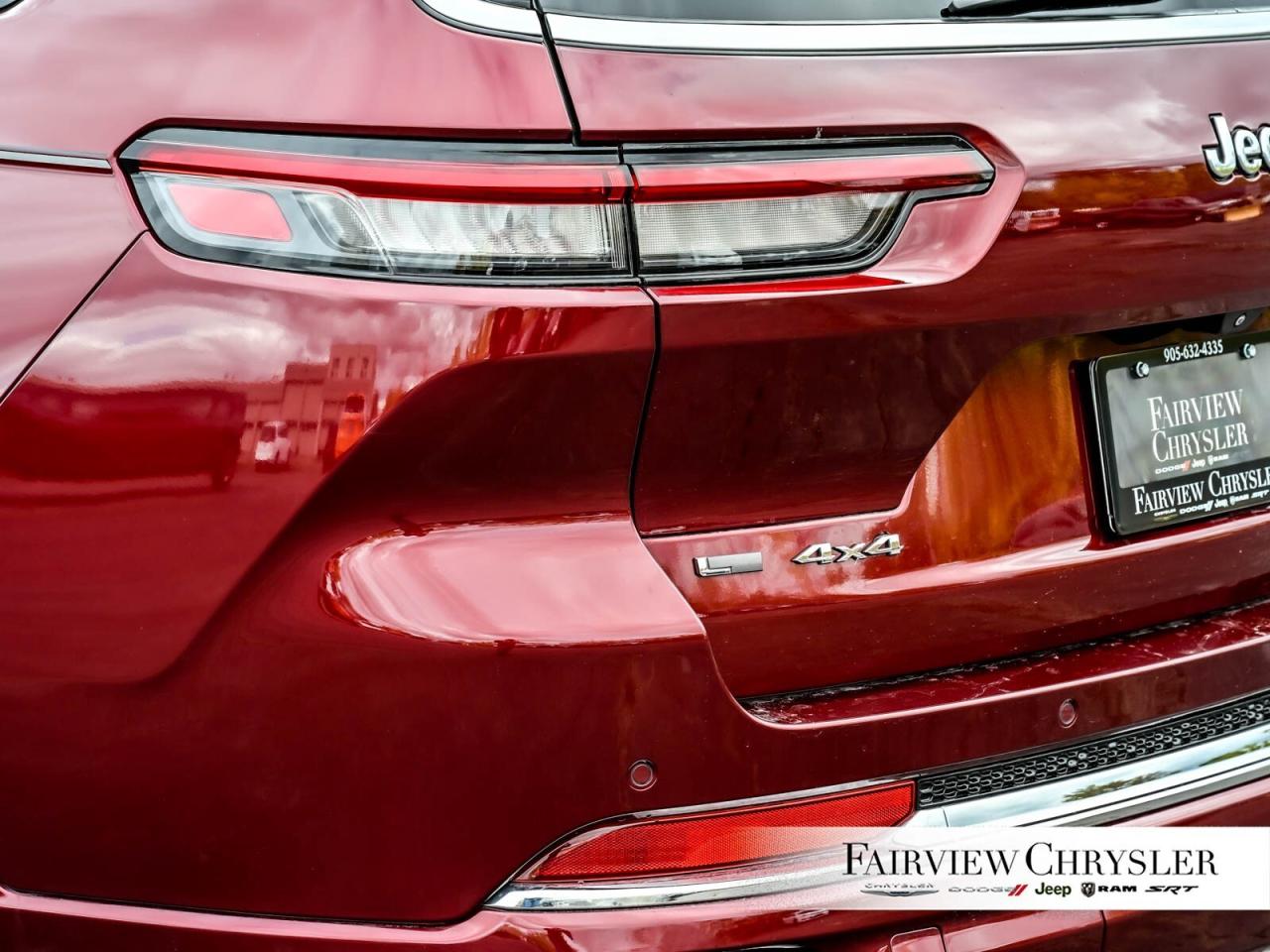 2022 Jeep Grand Cherokee L Overland 5.7 HEMI   NAV   LEATHER   PANO ROOF   MC Photo